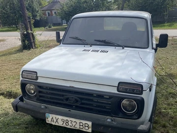 Авто ВАЗ 2121 1994 № 8109032