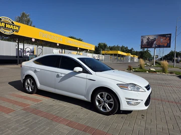 Авто Ford Mondeo 2013 № 8109059