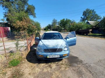Авто Daewoo Leganza 1998 № 8109258