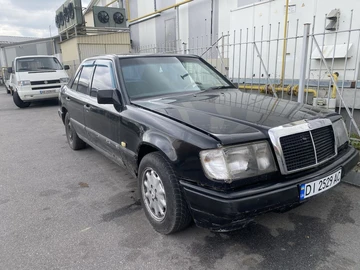 Авто Mercedes W124 1988 № 8109327