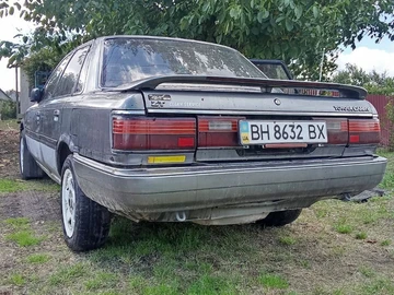 Авто Toyota Camry 1984 № 8109338