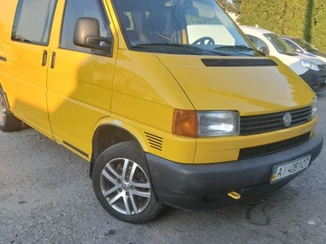 Авто Volkswagen Transporter 2003 № 8109611