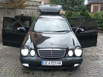 Авто Mercedes 220 2003 № 8109626