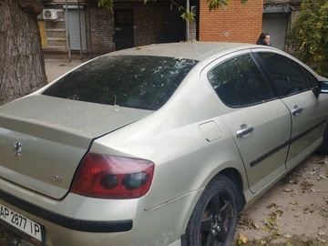 Авто Peugeot 408 2004 № 8109630