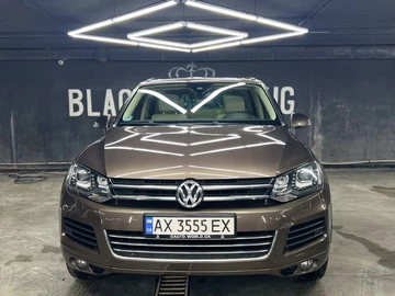 Авто Volkswagen Touareg 2012 № 8110021