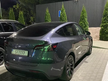 Авто Tesla Roadster 2021 № 8110033
