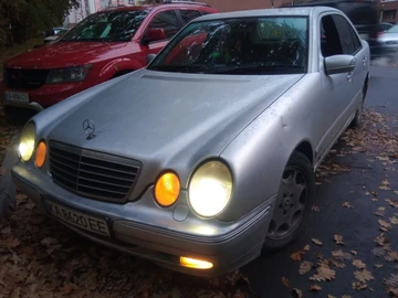 Авто Mercedes E Серия 2001 № 8110367