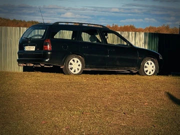 Авто Opel Vectra 1998 № 8110374