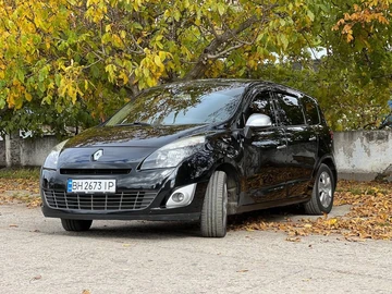 Авто Renault Grand Scenic 2011 № 8110502