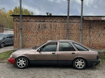 Авто Ford Sierra 1989 № 8110533