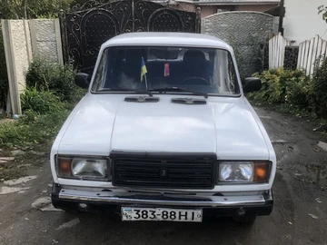 Авто ВАЗ 2107 1990 № 8110679