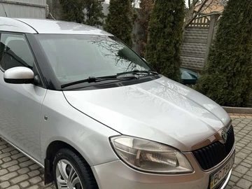 Авто Skoda Roomster 2010 № 8110687