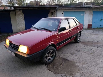 Авто ВАЗ 21099 1997 № 8110688