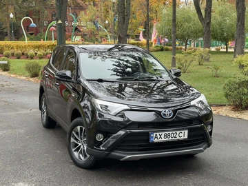 Авто Toyota Rav 4 2017 № 8110718