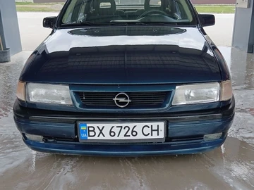 Авто Opel Vectra 1994 № 8110957