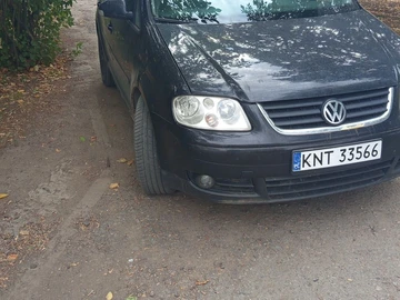 Авто Volkswagen Touran 2006 № 8111009