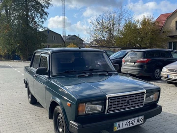 Авто ВАЗ 2107 2005 № 8111195