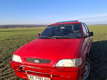 Авто Ford Escort 1992 № 8111197