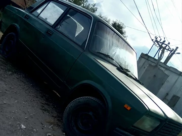Авто ВАЗ 2105 1980 № 8111221