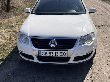 Авто Volkswagen Passat Variant 2010 № 8111232