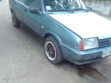 Авто ВАЗ 2109 1990 № 8111333
