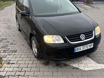 Авто Volkswagen Touran 2005 № 8111380