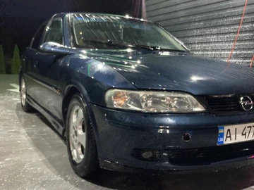 Авто Opel Vectra 2000 № 8111389