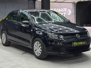 Авто Volkswagen Polo 2011 № 8111524