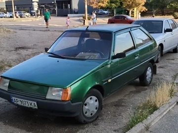 Авто ЗАЗ Таврия 2004 № 8111584