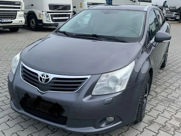 Авто Toyota Avensis 2011 № 8111665