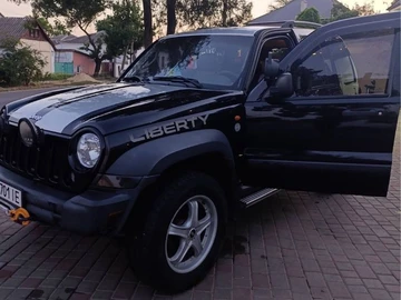Авто Jeep Liberty 2006 № 8111668