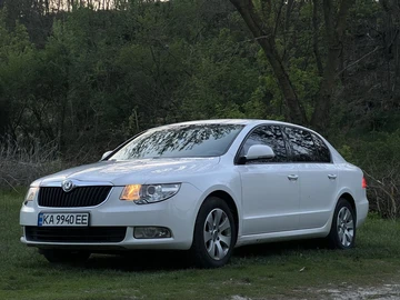 Авто Skoda Superb 2010 № 8111676