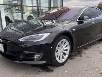 Авто Tesla Model S 2018 № 8111831