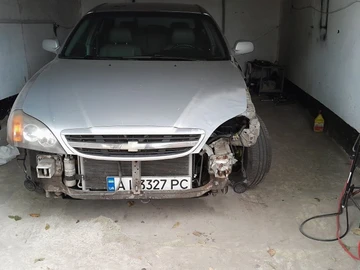 Авто Chevrolet Evanda 2005 № 8111848