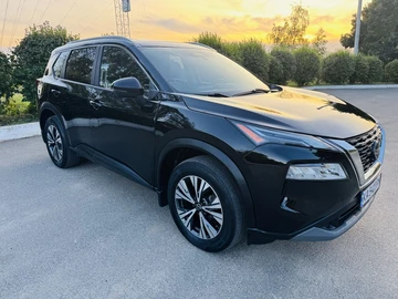 Авто Nissan Rogue 2022 № 8111896
