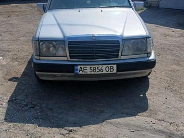 Авто Mercedes 230 1988 № 8111983