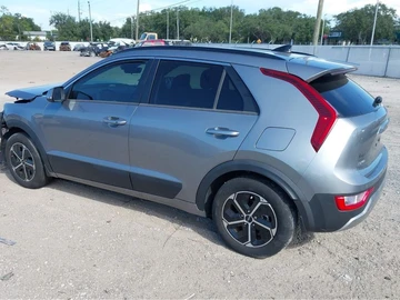Авто KIA Niro 2023 № 8111996