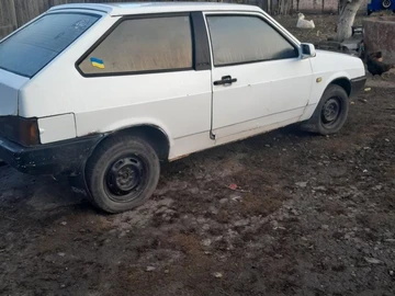 Авто ВАЗ 2108 2000 № 8112033