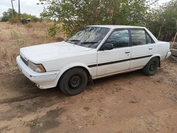 Авто Toyota Carina 1990 № 8112040