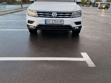 Авто Volkswagen Tiguan 2017 № 8112043