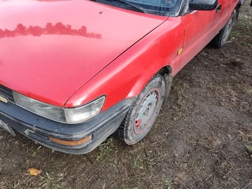 Авто Toyota Corolla 1989 № 8112243