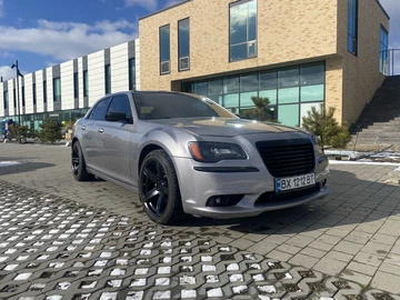 Авто Chrysler 300C 2012 № 8112257