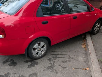 Авто Chevrolet Aveo 2006 № 8112258