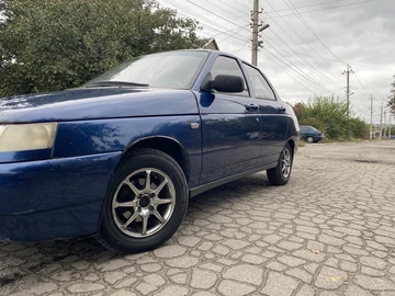 Авто ВАЗ 2110 1999 № 8112264