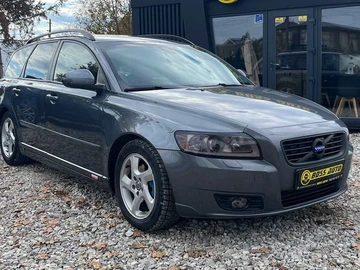 Авто Volvo V50 2012 № 8112460