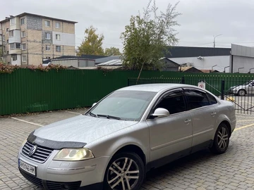 Авто Volkswagen Passat Sedan 2004 № 8112482