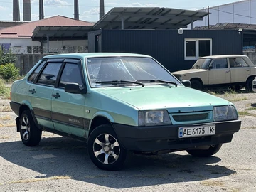 Авто ВАЗ 21099 2003 № 8112681