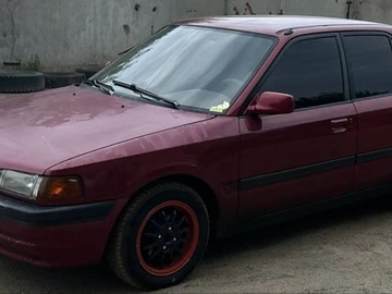 Авто Mazda 323 1995 № 8112686