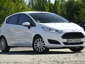 Авто Ford Fiesta 2017 № 8112813