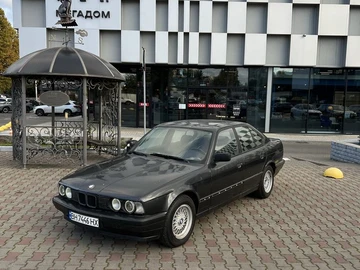 Авто BMW 5 Серия 2000 № 8113008